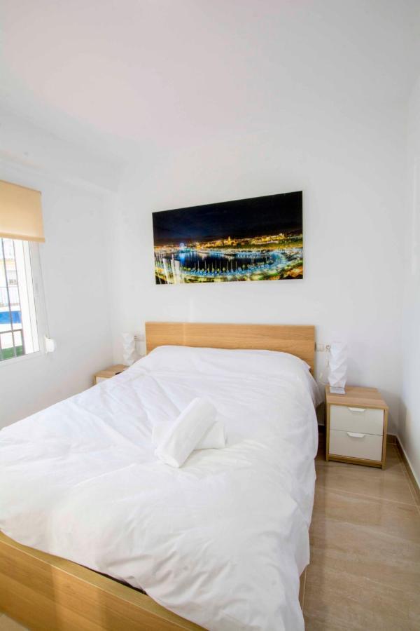 Apartamentos Los Alamos Sardinero Торремолинос Экстерьер фото
